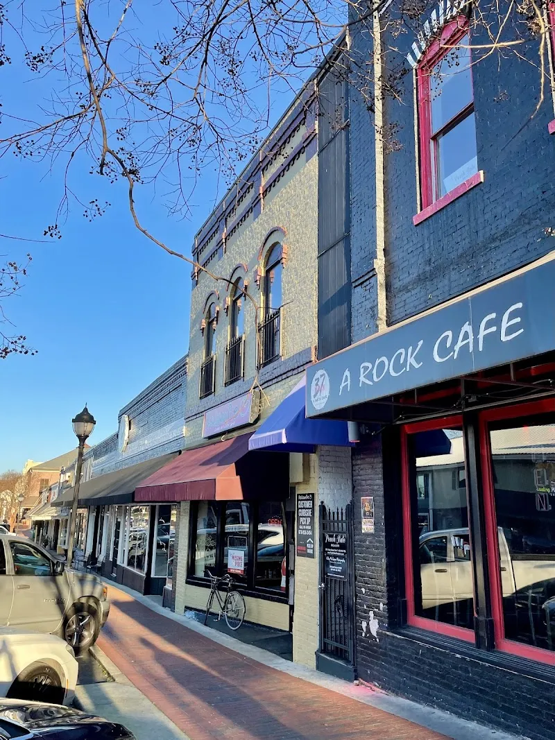 Historic downtown Buford street with A Rock Cafe and brick storefronts